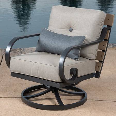SunVilla Reserve 7-piece Deep Seating Set